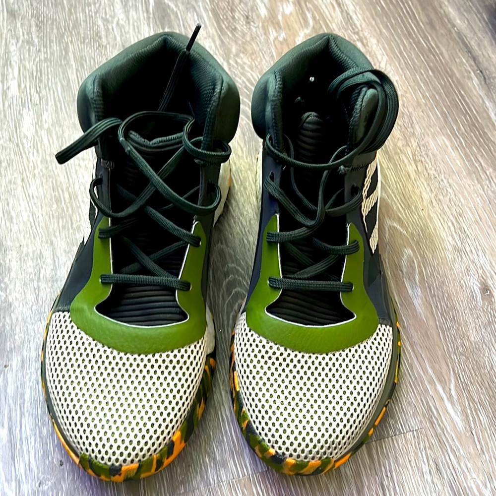 Men Adidas Marquee Boost size 7 Preowned